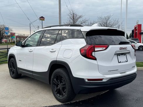 Used 2022 GMC Terrain AT4 w/ Infotainment Package II image 5