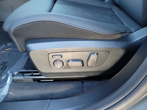 New 2026 BMW X3 xDrive30 w/ Convenience Package image 16