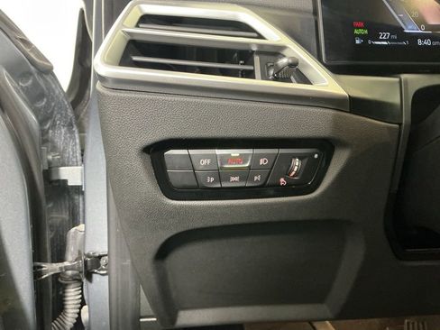 Certified 2025 BMW 330i Sedan w/ M Sport Package image 17