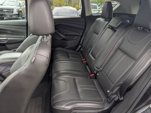 Used 2013 Ford Escape Titanium w/ Class II Trailer Tow Pkg AWD/4WD image 22