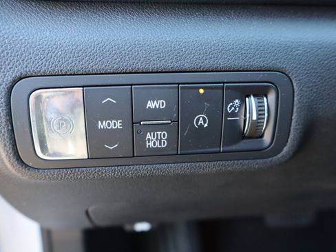 Certified 2025 GMC Terrain Elevation image 18