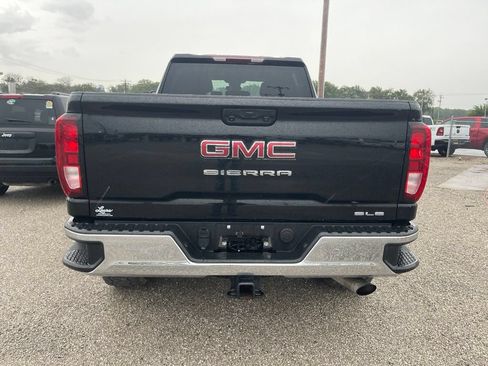 Used 2025 GMC Sierra 2500 SLE w/ SLE Value Package; AWD/4WD image 6