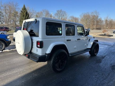 Used 2020 Jeep Wrangler Unlimited Sahara w/ Uconnect 4C Nav & Sound Group image 5