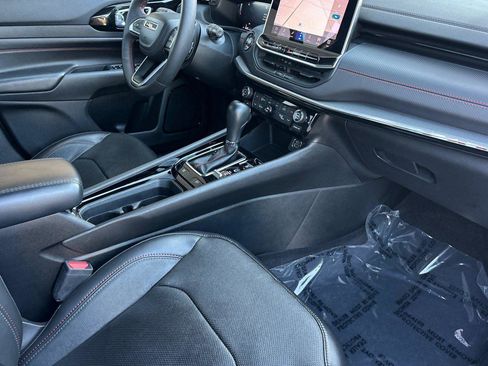 Used 2023 Jeep Compass Trailhawk w/ Trailhawk Elite Group image 17