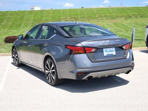 Used 2020 Nissan Altima 2.0 SR FWD image 6