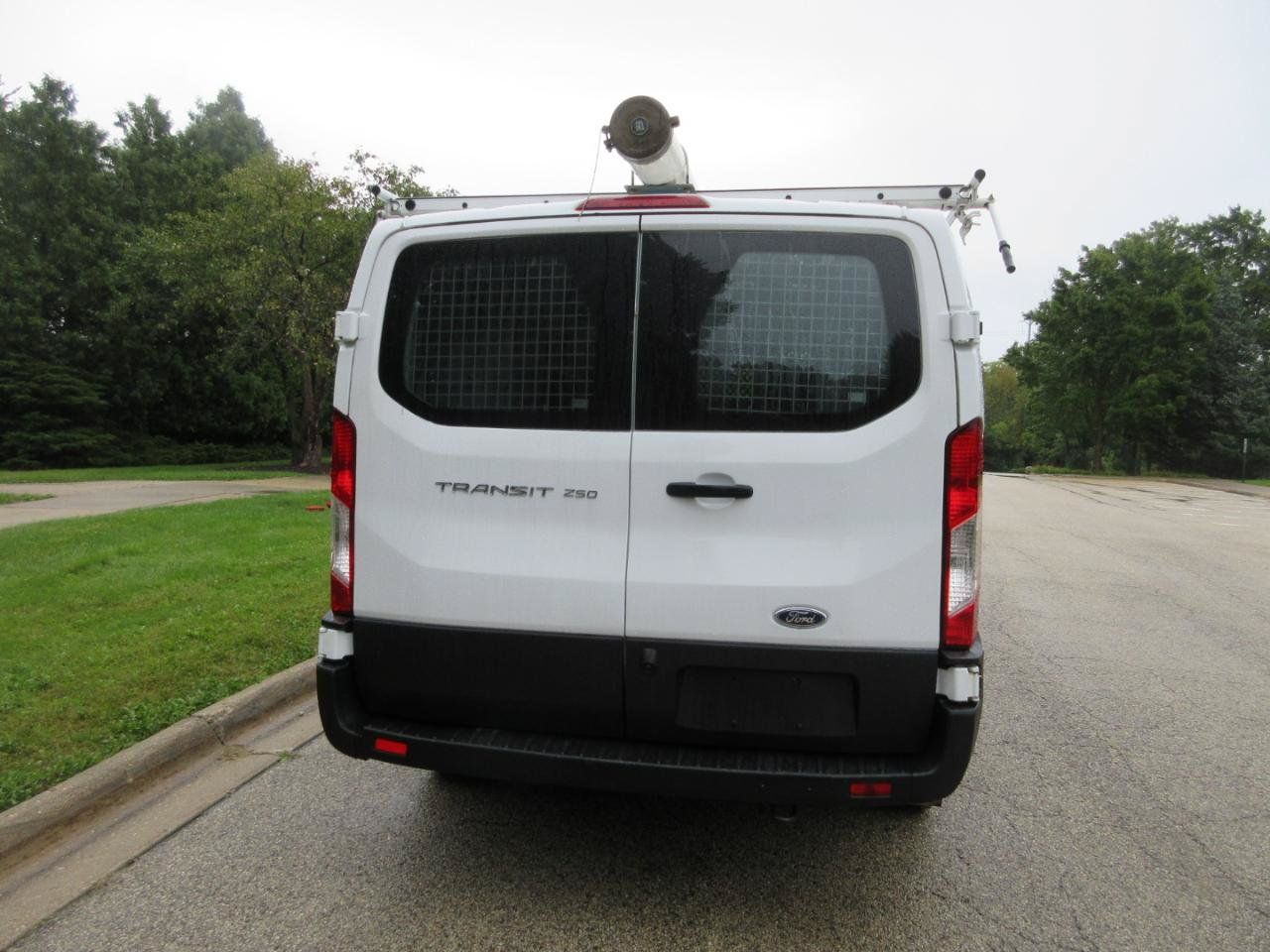 Used 2020 Ford Transit 250 Low Roof w/ Exterior Upgrade Package RWD image 14