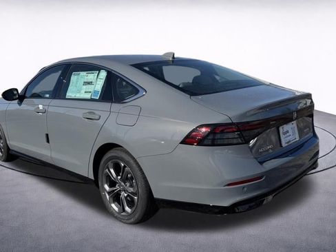 New 2025 Honda Accord EX-L image 4