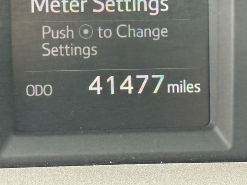 Used 2017 Toyota RAV4 XLE image 20