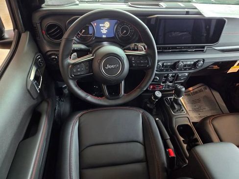 New 2026 Jeep Wrangler Unlimited Rubicon 392 w/ Quick Order Package 27X Moab AWD/4WD image 10