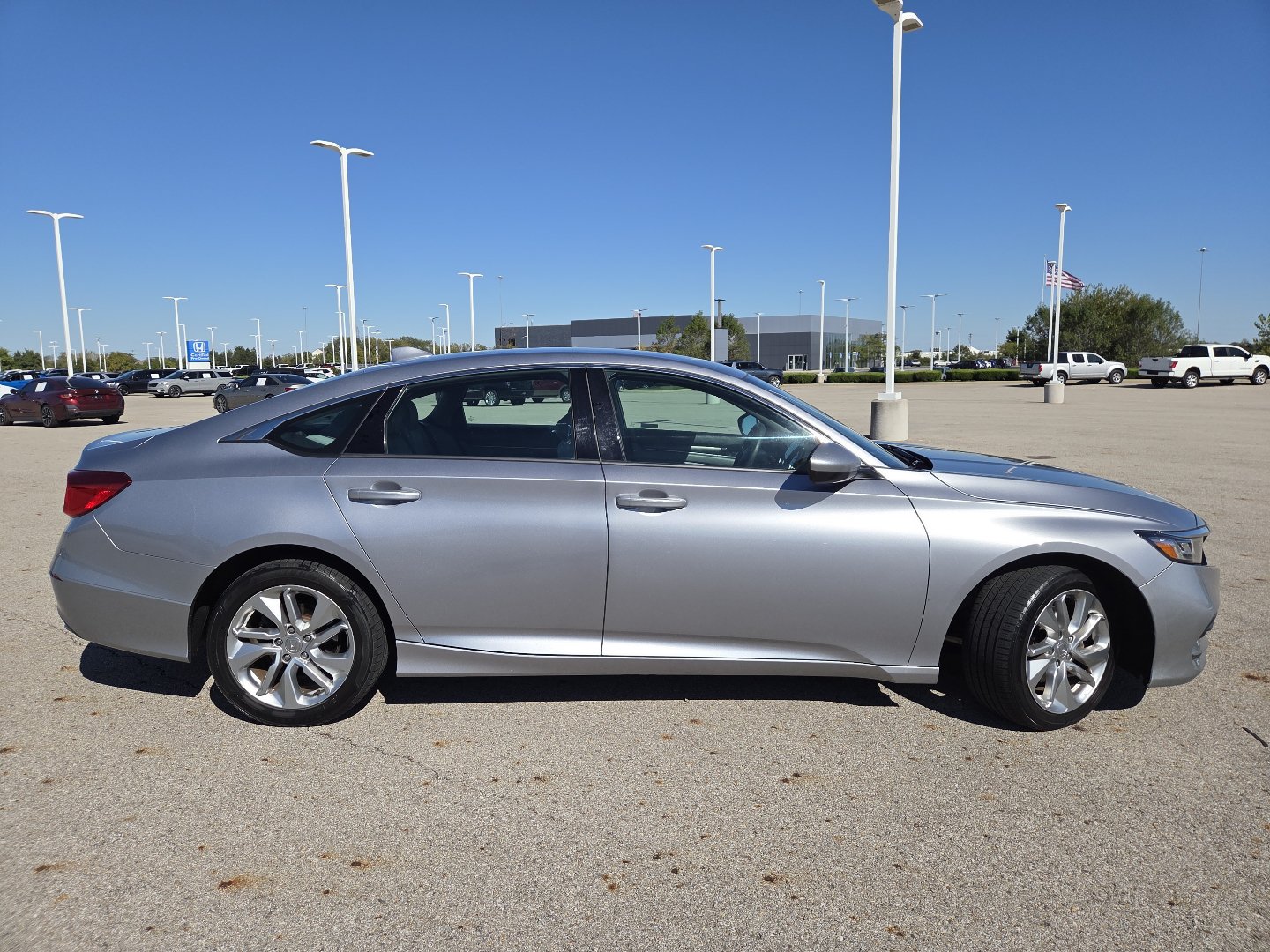 Used 2020 Honda Accord LX image 16