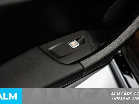 Used 2025 BMW X4 xDrive30i AWD/4WD image 56