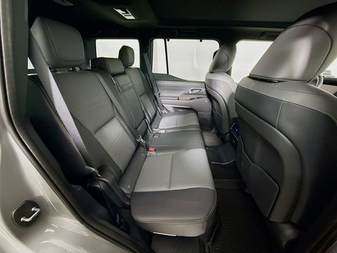 Certified 2026 Lexus GX 550 w/ Accessory Package (2T) AWD/4WD image 29