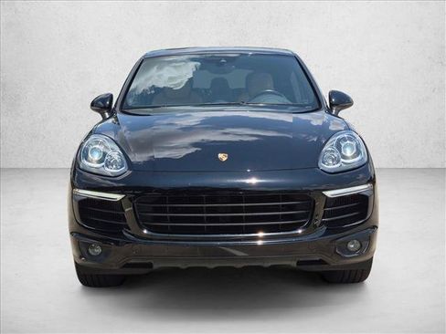 Used 2015 Porsche Cayenne S AWD/4WD image 2