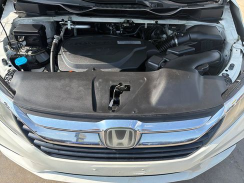 Used 2019 Honda Odyssey EX-L image 44