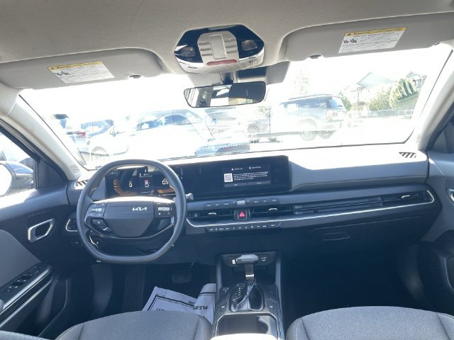 Used 2025 Kia K4 FWD image 37