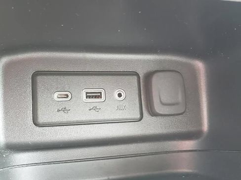Used 2024 Chevrolet Equinox LS w/ LS Convenience Package AWD/4WD image 18