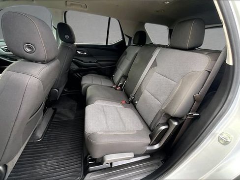Used 2020 Chevrolet Traverse LS FWD image 23