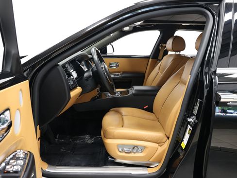 Used 2017 Rolls-Royce Ghost Series II Sedan 4D image 13