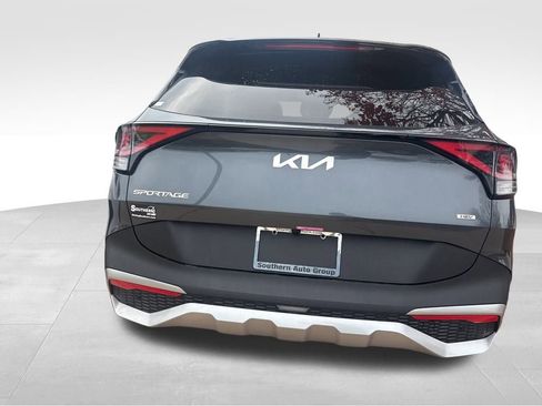 Certified 2024 Kia Sportage LX image 19