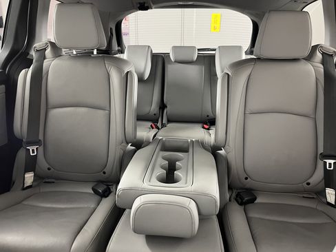 Used 2022 Honda Odyssey Touring image 24