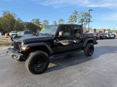 Used 2020 Jeep Gladiator Sport image 23