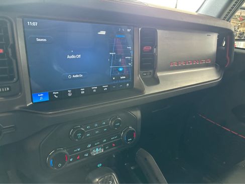 Used 2025 Ford Bronco Raptor w/ Interior Carbon Fiber Pack AWD/4WD image 16