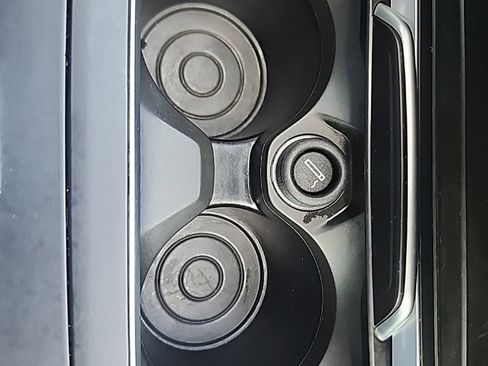 Used 2018 BMW M240i xDrive Convertible image 28