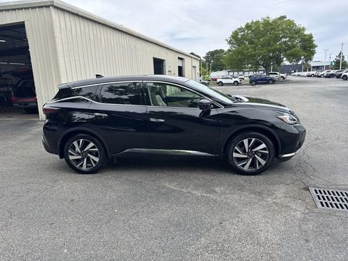 Used 2023 Nissan Murano SL w/ SL Moonroof Package FWD image 4