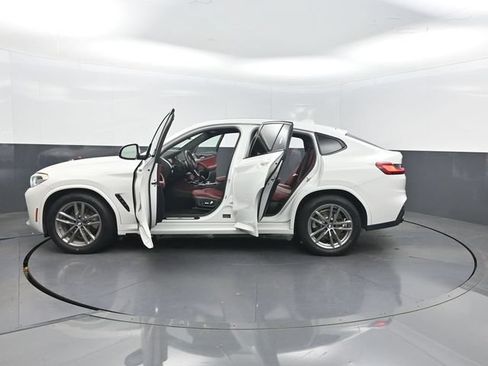 Used 2021 BMW X4 xDrive30i w/ M Sport Package AWD/4WD image 42