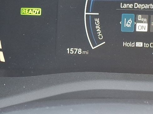 Certified 2026 Toyota Camry SE w/ Convenience Package image 20