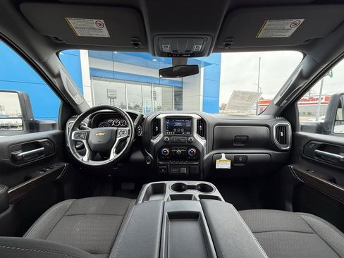Used 2023 Chevrolet Silverado 2500 LT w/ Convenience Package image 15
