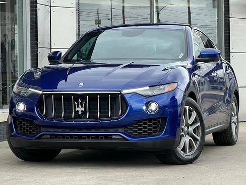Used 2017 Maserati Levante image 1