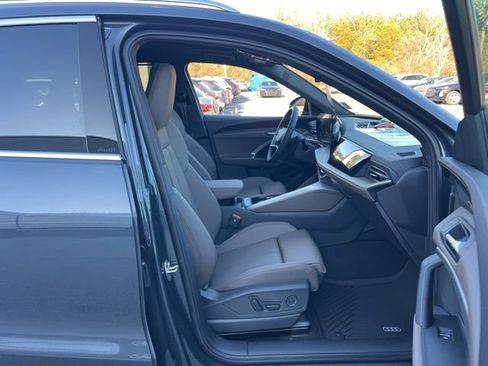 New 2025 Audi Q5 Premium Plus image 29