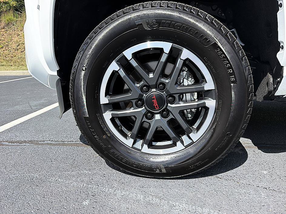 Certified 2026 Toyota Tacoma TRD Sport AWD/4WD image 9