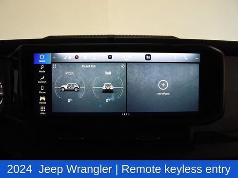 Used 2024 Jeep Wrangler Unlimited AWD/4WD image 14