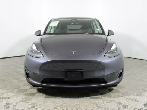 Used 2023 Tesla Model Y Long Range image 25