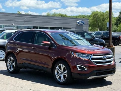 Used 2015 Ford Edge Titanium AWD/4WD image 34
