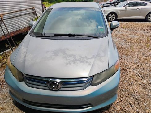 Used 2012 Honda Civic Hybrid Sedan image 4