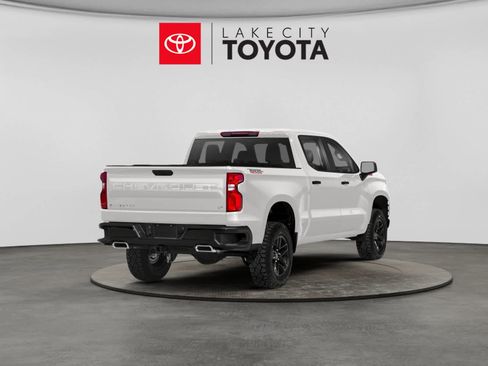 Used 2020 Chevrolet Silverado 1500 LT Trail Boss AWD/4WD image 2