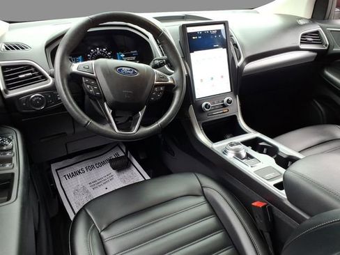 Used 2022 Ford Edge SEL w/ Convenience Package AWD/4WD image 6