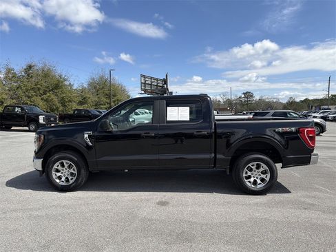 Used 2023 Ford F150 XLT image 8