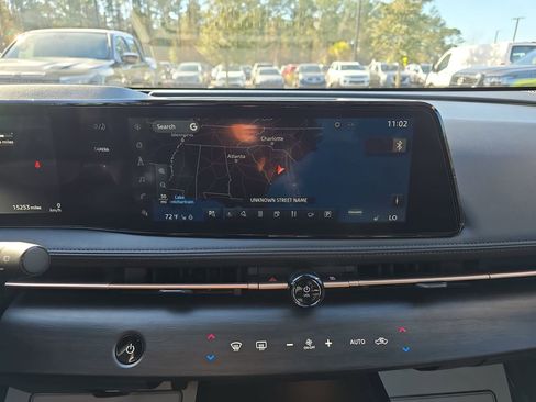 Used 2023 Nissan Ariya FWD image 27