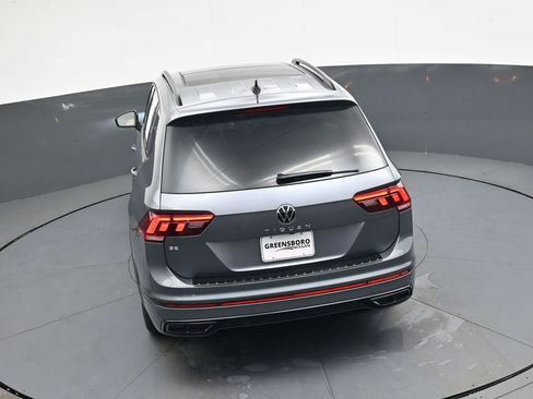 Used 2024 Volkswagen Tiguan SE R-Line image 29