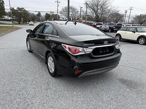 Used 2011 Hyundai Sonata Hybrid FWD image 3