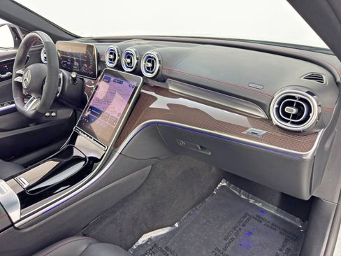 Used 2024 Mercedes-Benz C 63 AMG S image 15