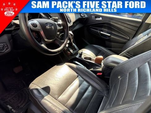 Used 2015 Ford Escape Titanium AWD/4WD image 6