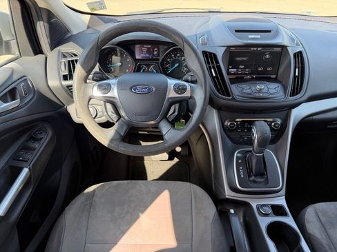 Used 2013 Ford Escape SE FWD image 15