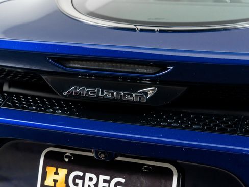 Used 2023 McLaren GT image 14