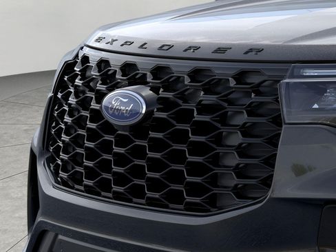 Used 2026 Ford Explorer ST-Line AWD/4WD image 18