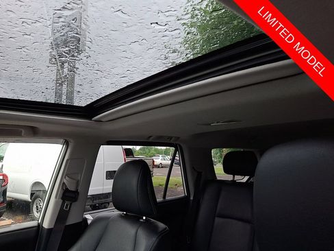 Used 2021 Toyota 4Runner Limited AWD/4WD image 14